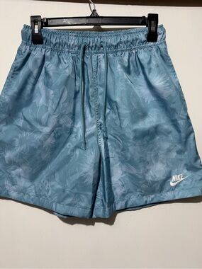Nike Club Floral Printed Woven Flow Shorts Mens sz Small